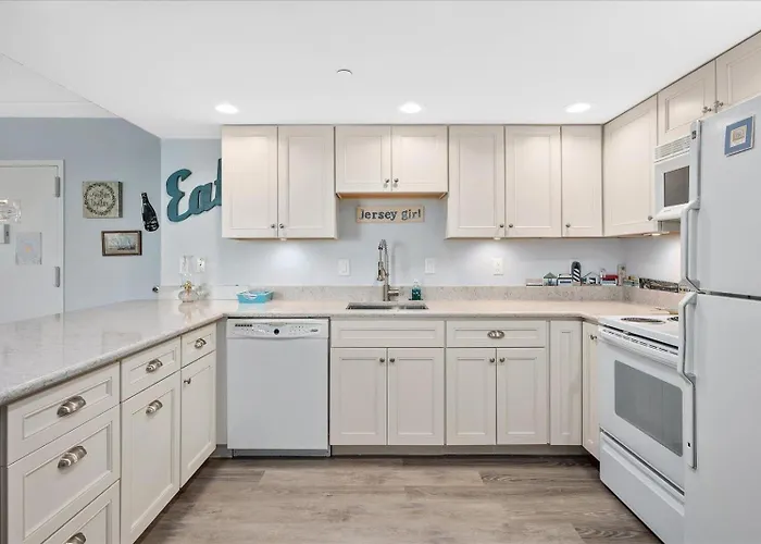Side Ocean View 2 Bedroom Quay With Indoor & Outdoor Pools! Ocean Stadt