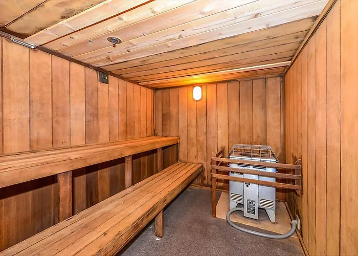 Side Ocean View 2 Bedroom Quay With Indoor & Outdoor Pools! Ferienhaus